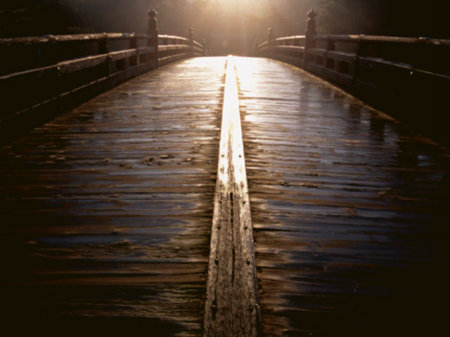 伊勢神宮写真集 光る橋